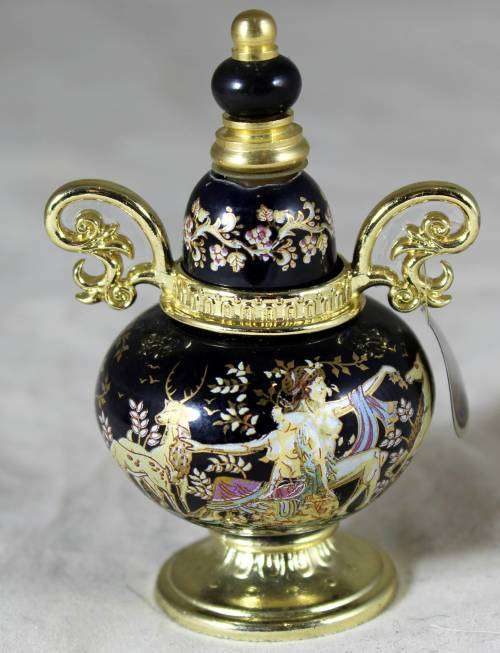 Venus LouLou perfume bottle