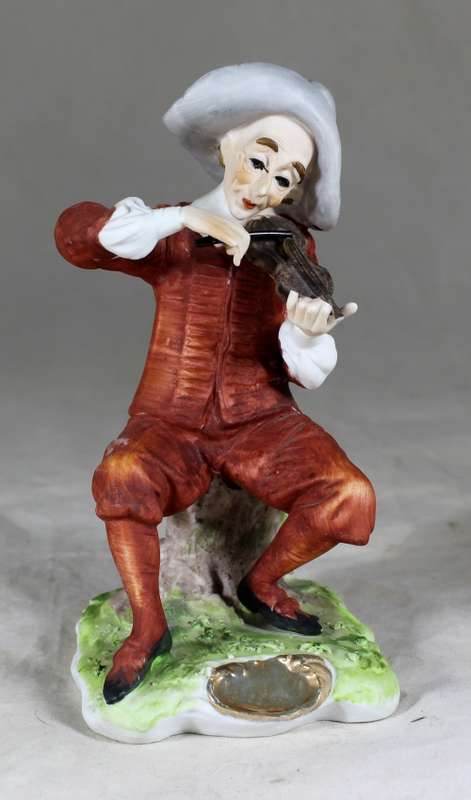 Musician Playing a Violin Figurine  Bid Now!!