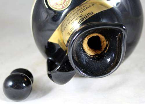 Rutherford whisky jar