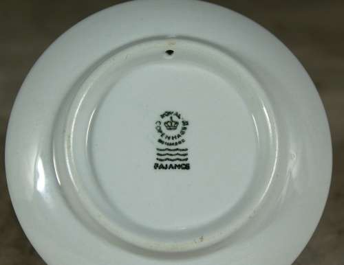 Royal Copenhagen Fajance - 1984 Snow Scene  Bid Now!!