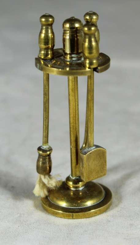 Miniature Bronze Cleaning Set  Bid Now!!