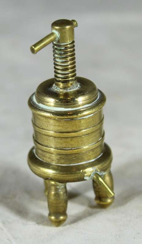 Miniature Bronze Clothier Press  Bid Now!!