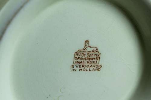 Large Voortrekker Commemorative Serving Bowl - Maastrich (Holland)  Bid Now!!
