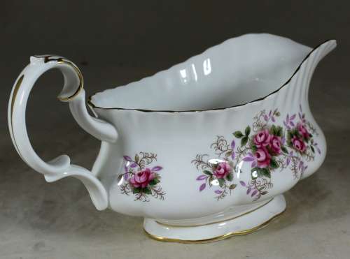 Royal Albert - Lavender Rose Gravy Boat  Bid Now!!