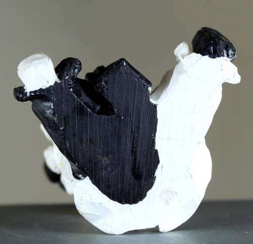 Small clown figurine Pierrot with piggy