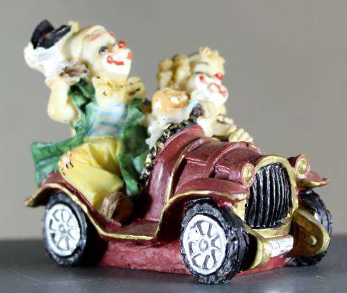 Small Clown Figurine - Driving a car - BID NOW
