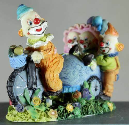 Clown Figurine - Pulling a Cart Full Of Children - BID NOW