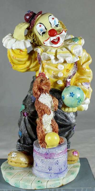 Large Clown Figurine - Performing with a  Dog and Ball - BID NOW