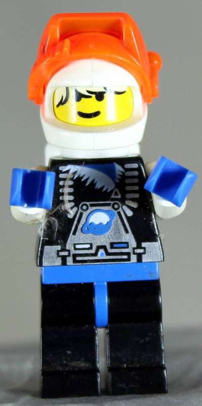 LEGO MINI FIGURINE- Ice Planet - Male - Ice Planet 2002 (SP018)