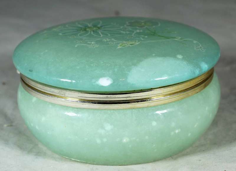 Alabaster powder bowl from Italy