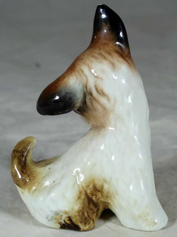 Porcelain puppy