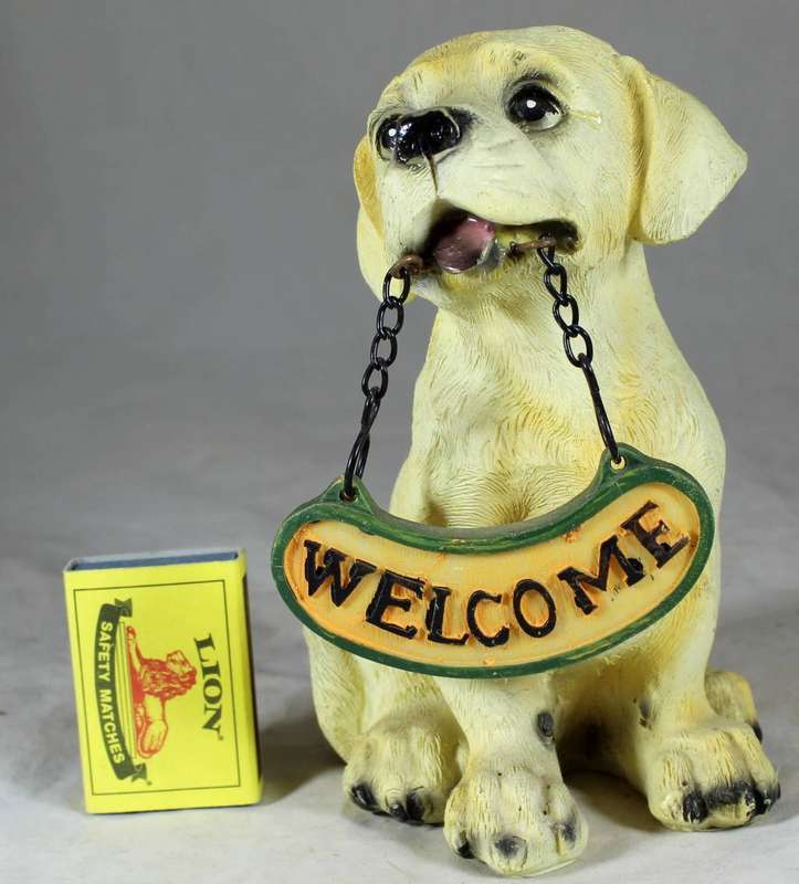 Resin figurine - Welcome puppy