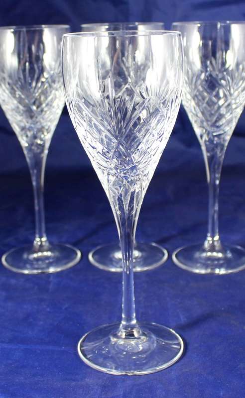 Set of 6 of Crystal White Wine Glasses
