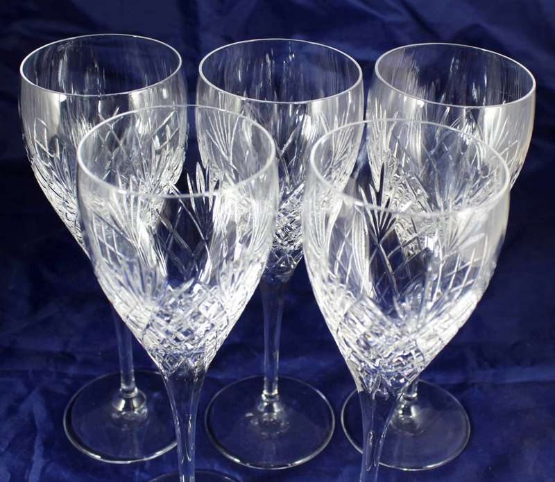 Set of 5 of Crystal Red Wine Glasses