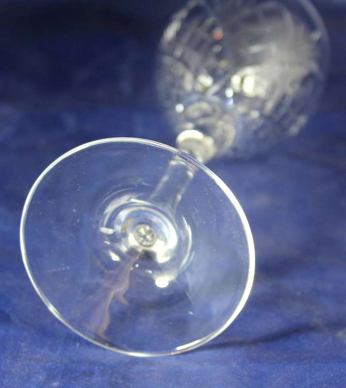 Set of 5 of Crystal Red Wine Glasses