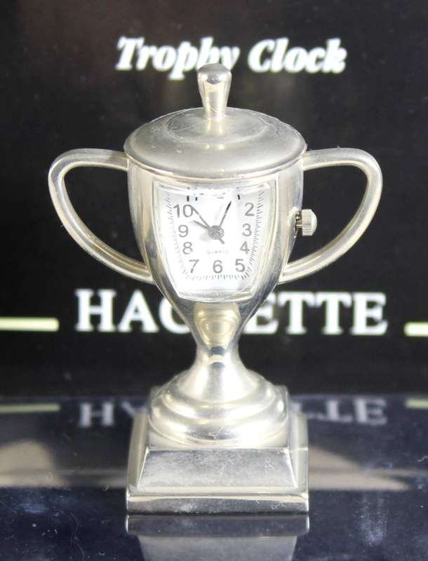 Hachette clock with booklet - #53 Trophy