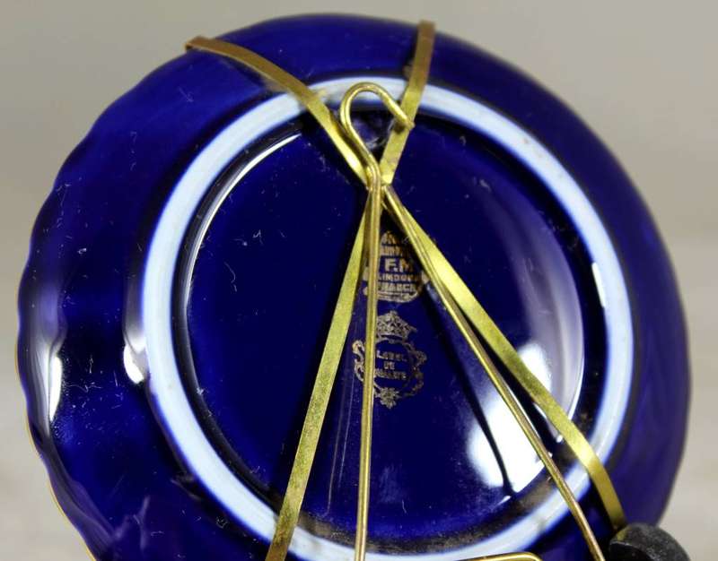 Limoges display plate - Paris