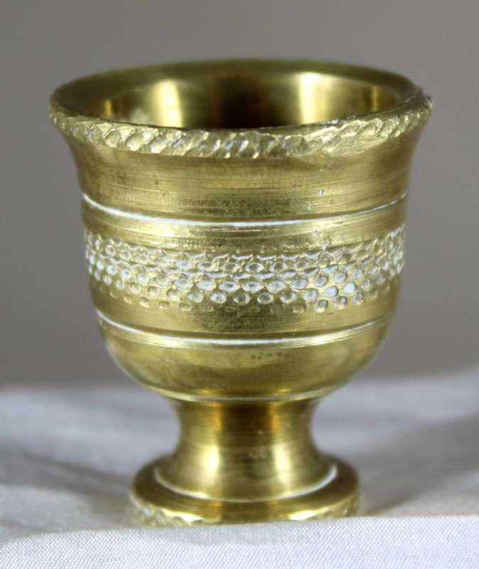 Miniature brass flower pot