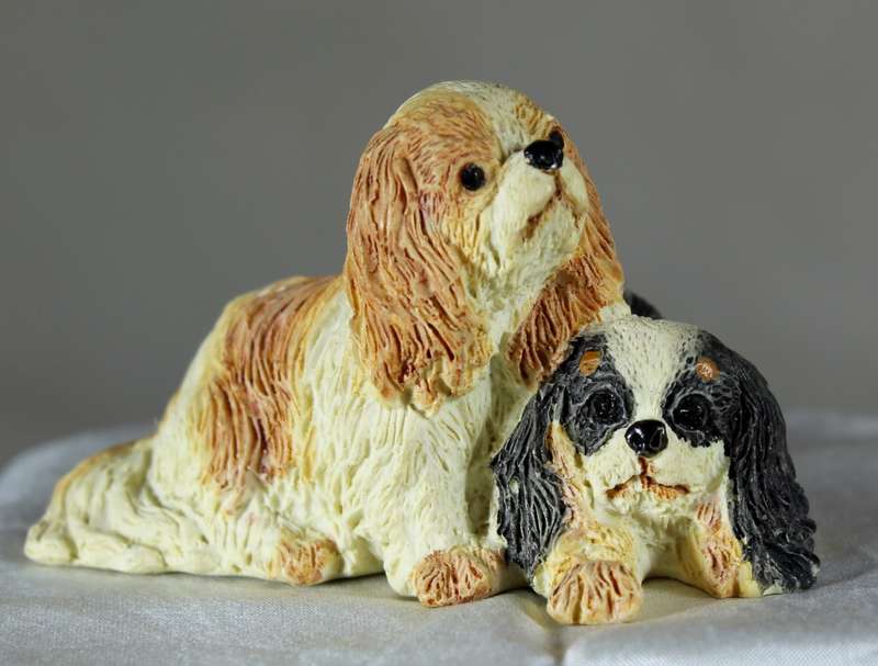 Pair of Spaniel doggies