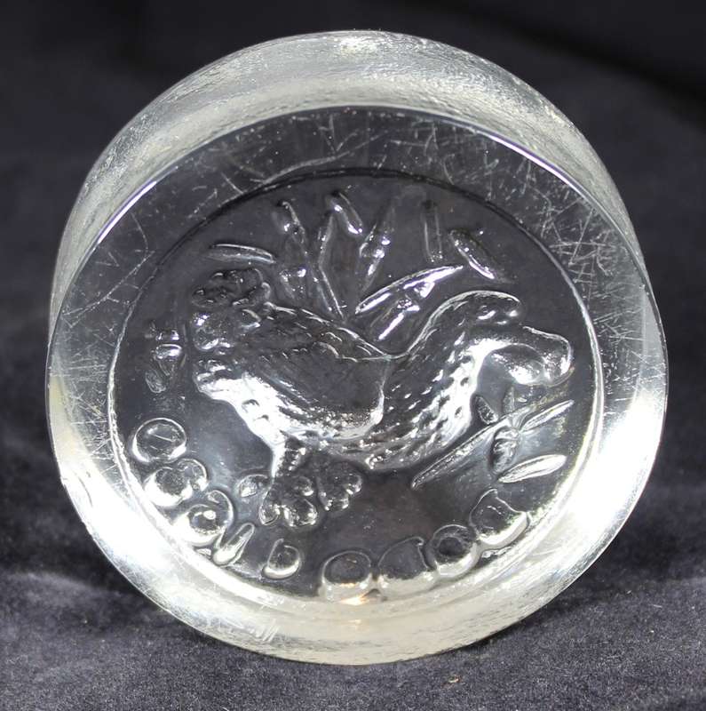 Dodo 1680 flat paperweight