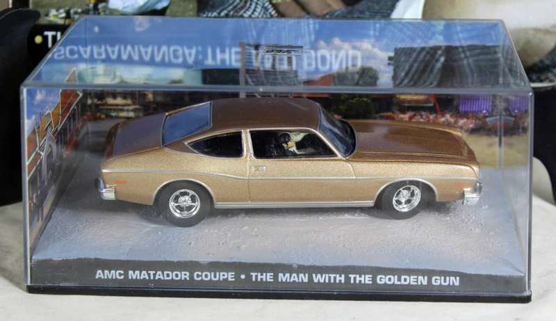 JAMES BOND 007  UNIVERSAL HOBBIES- AMC Matador ( The Man With The Golden Gun #44 )