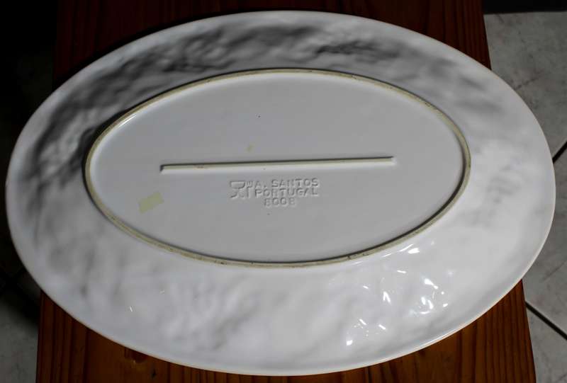 Harlequin Trio - Soup Tureen & 2 Platters