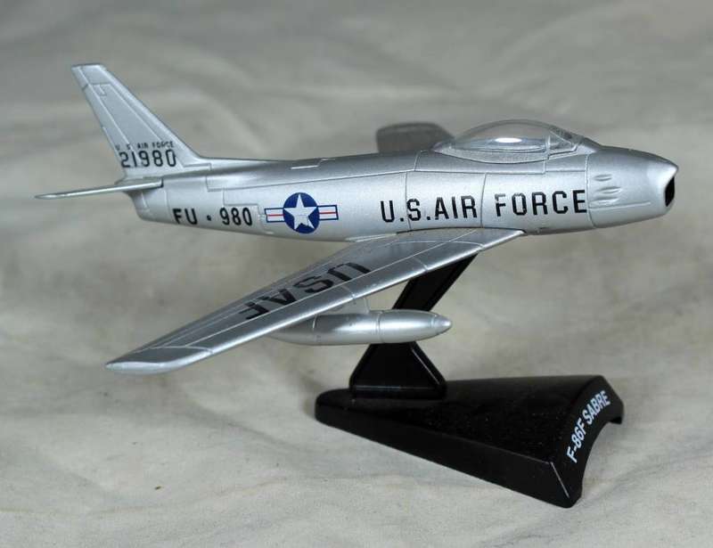 Die Cast Models - F-86F Sabre
