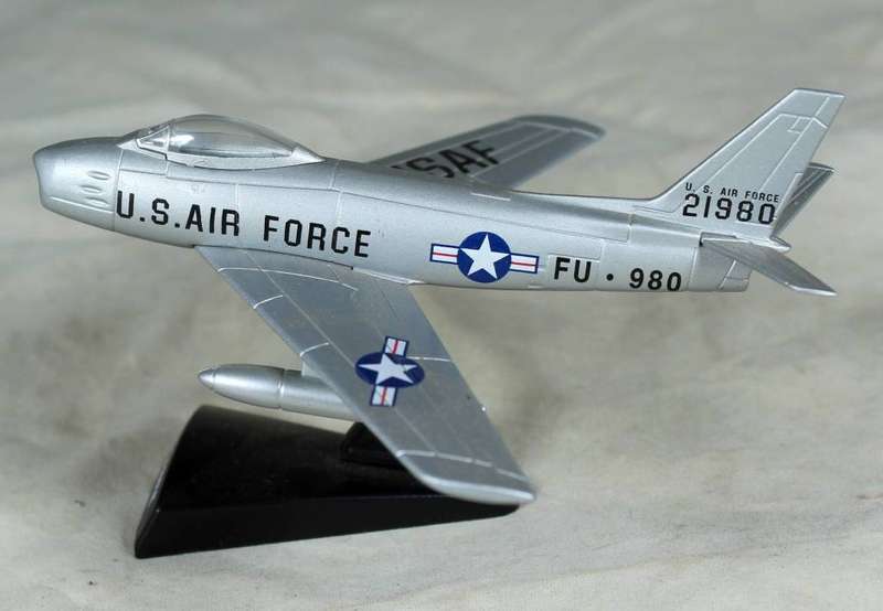Die Cast Models - F-86F Sabre