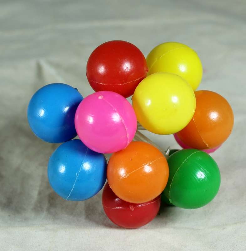 Twelve balloons