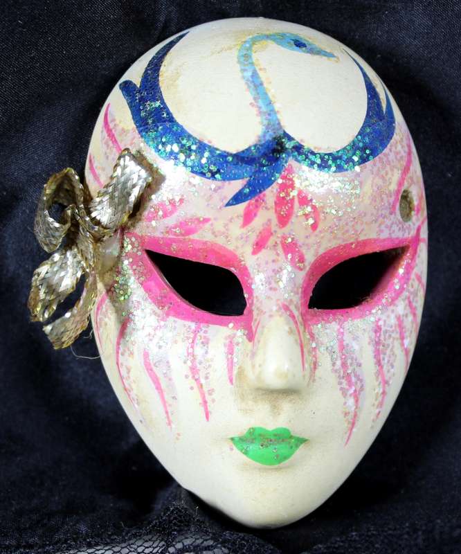 Miniature casted face mask (pink painted)