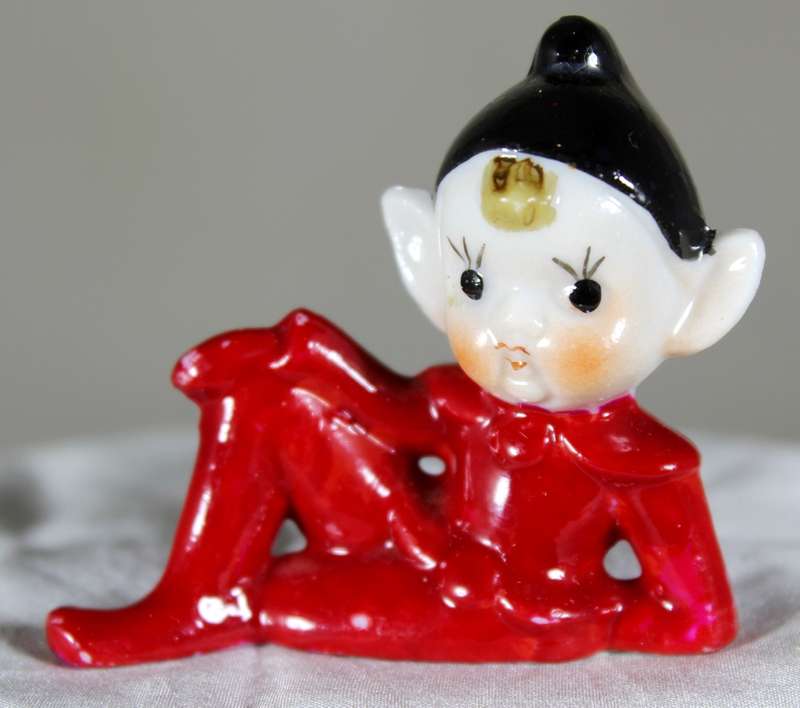 Elf relaxing on arm