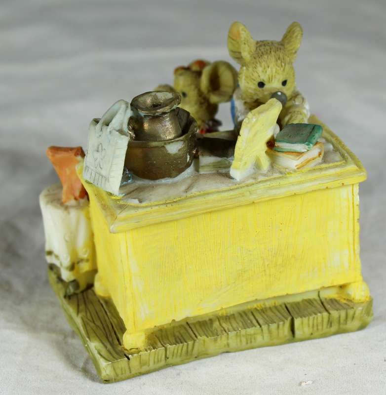 Mother & baby mice ornament