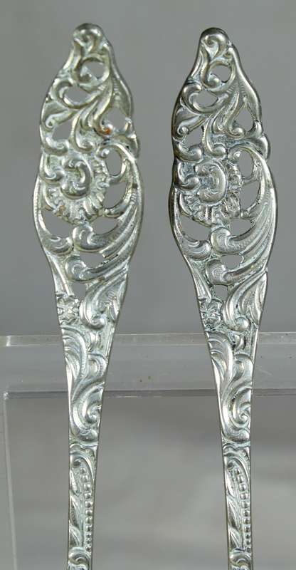 Sugar spoons