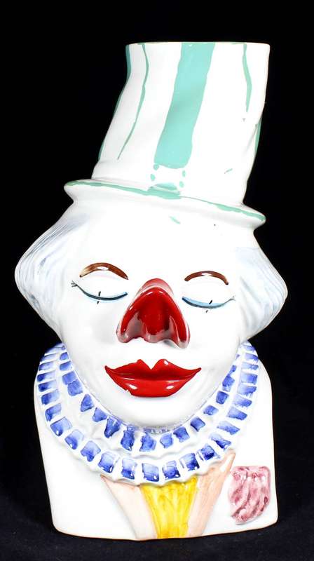 Large clown vase - Blue necklace