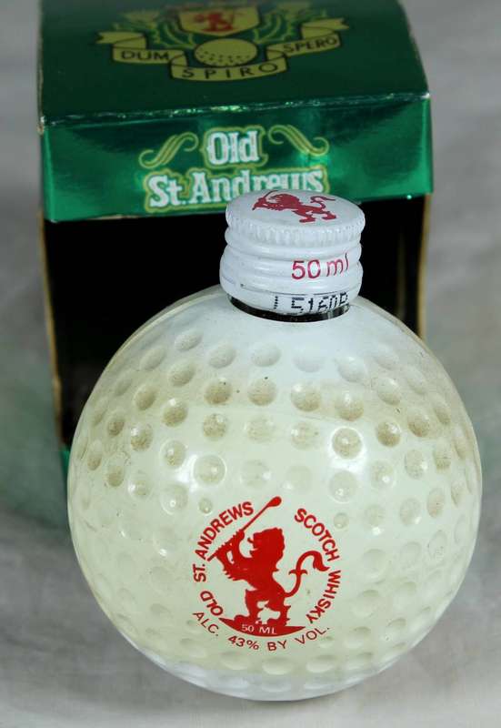 Old St Andrews scotch whisky golf ball miniature - 50ml bottle