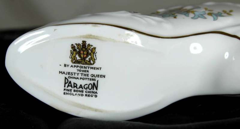 Paragon flower shoe