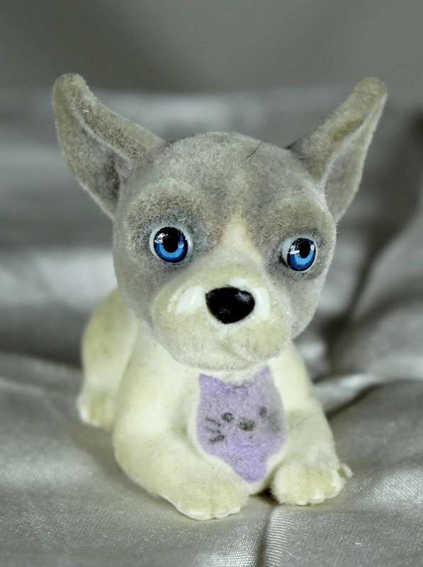 Puppy in my pocket families - puppy with large ears