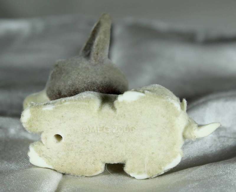 Puppy in my pocket families - puppy with large ears