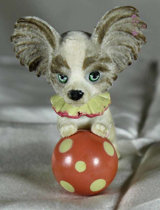 Puppy in my pocket families - playing ball