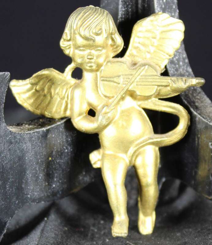 Golden angel - wall decoration - playing violin
