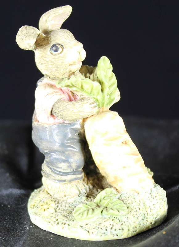 Little bunny with carrot