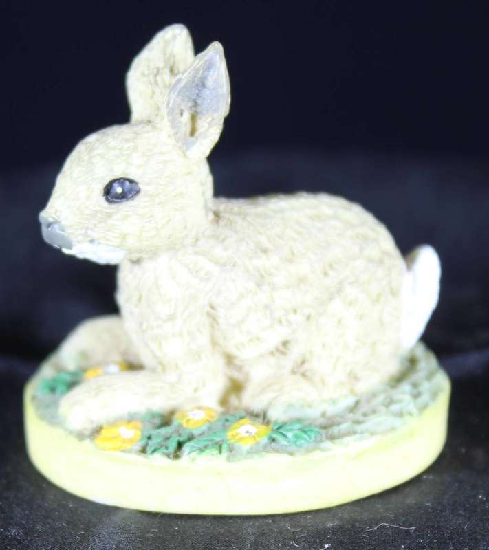Little bunny with flowers