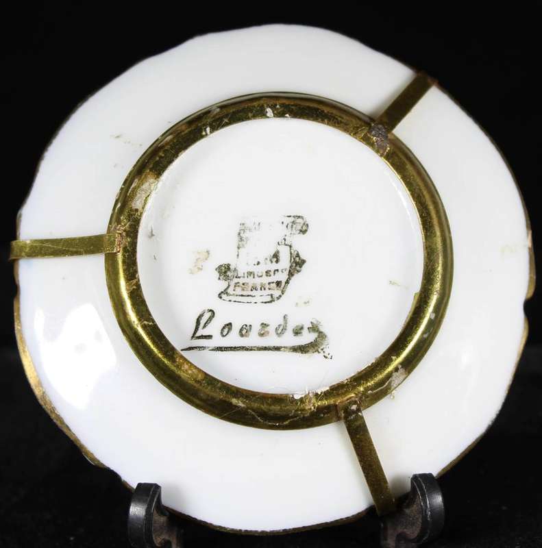 Miniature limoges plate with flower motif