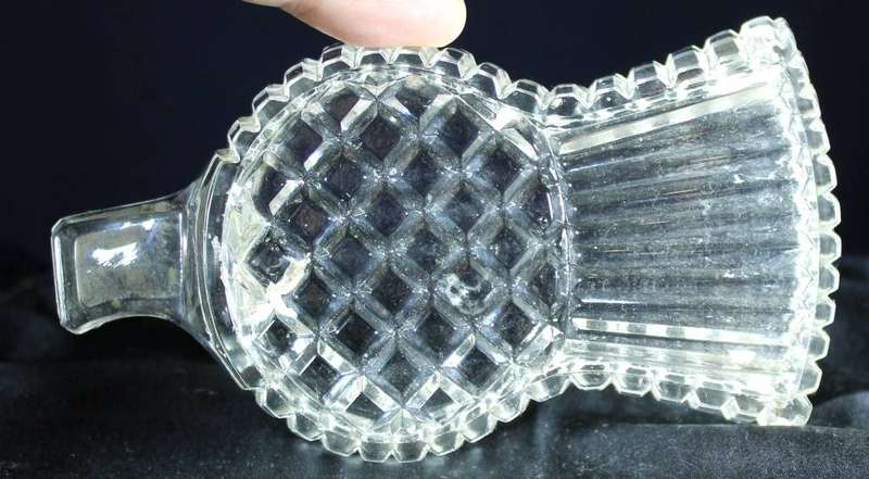 Glass trinket bowl