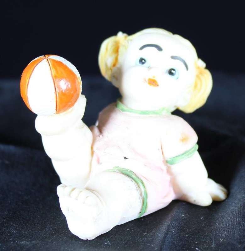 Vintage molded & hand painted little girl with ball