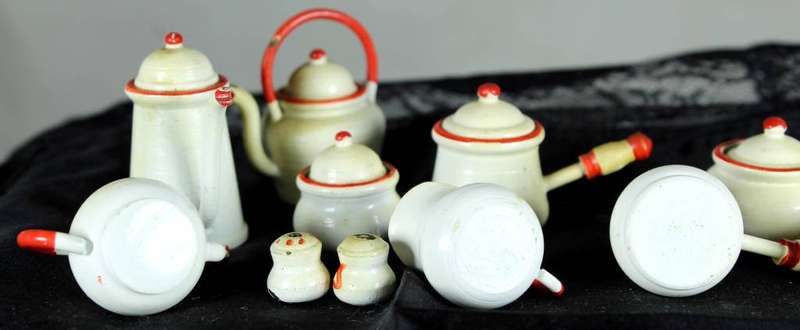 Miniature set of painted metal kitchen goods