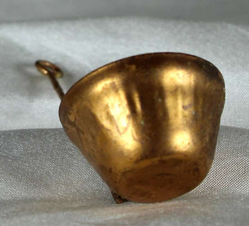 Miniature copper pot