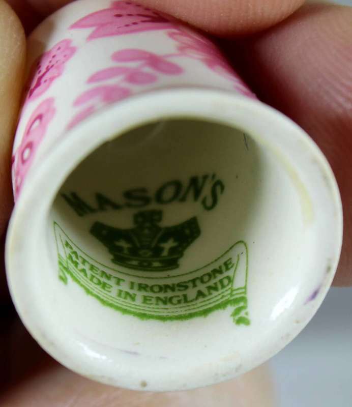Thimble - Masons - pink flowers
