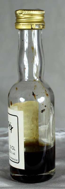 Mini liquor bottle - Eau De Noix (France)