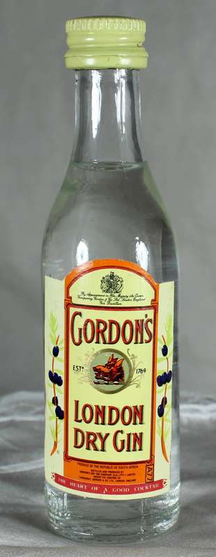 Mini Liquor Bottle - Gordons London Dry Gin(50ml) - BID NOW!!!